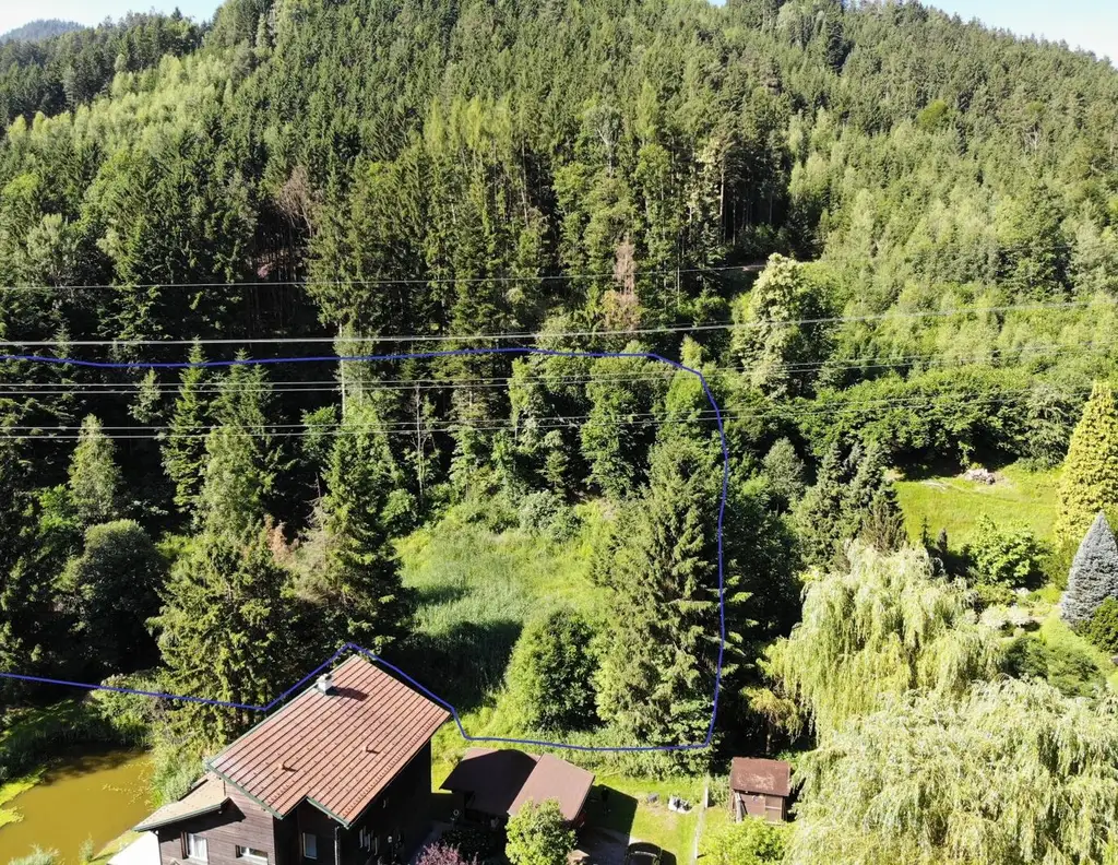 Großzügiges Grundstück - auch als Gartengrund nutzbar - in ruhiger Lage- provisionsfrei für die Käufer!