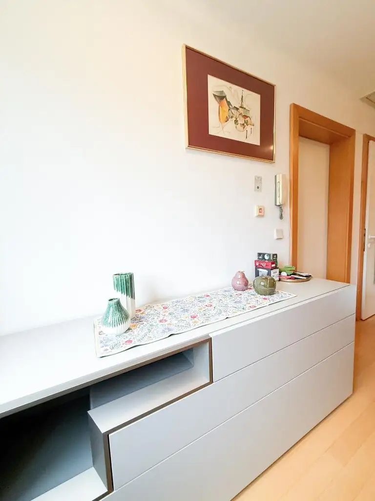 Traumhafte 2,5 Zimmer DG-Wohnung mit eigenen Garten | SALZBURG RIEDENBURG