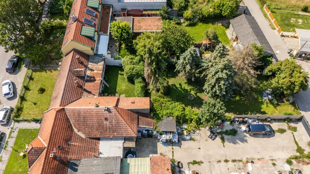 "Ihr Projekt mit Potenzial - Sanierungbedürftiges Haus in ruhiger Dorflage!"