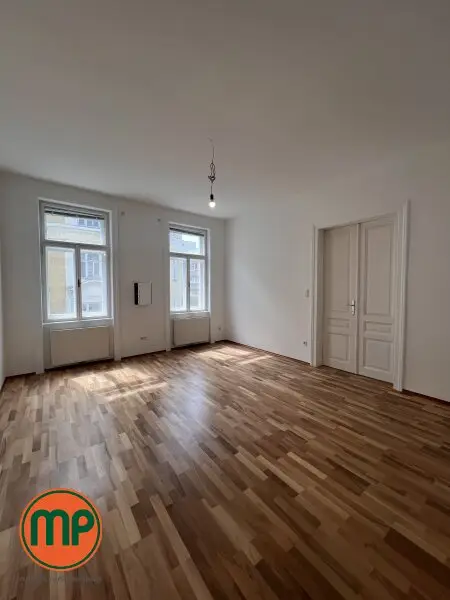 Charmante Altbauwohnung mit 3 Zimmern und Kabinett