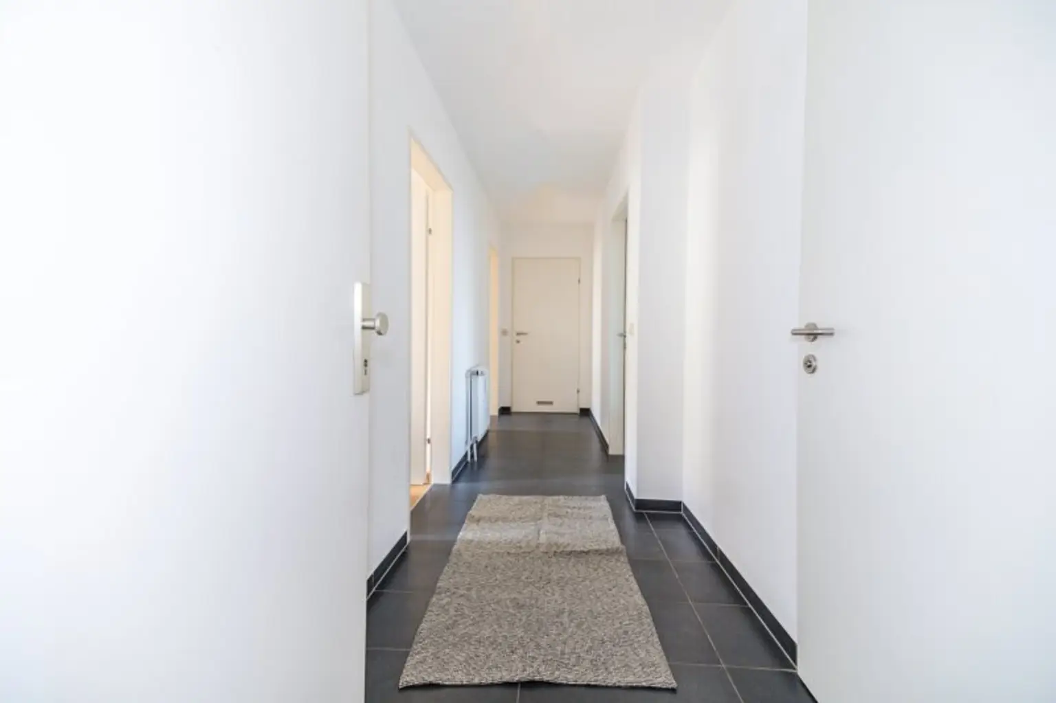 I JETZT EINZIEHEN I HELLE RÄUME I ZENTRALE LAGE I STILVOLL SANIERT I DESIGNKÜCHE I WALK-IN DUSCHE I PROJEKT WOHNEN