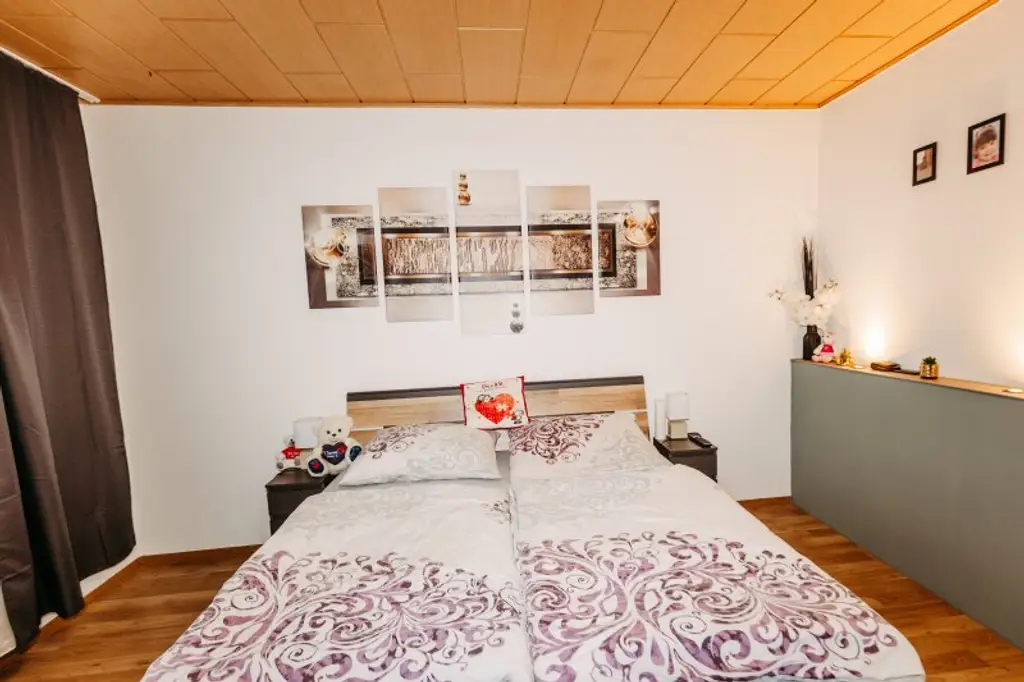 Verlieben sie sich in diese  generalsanierte Immobilie