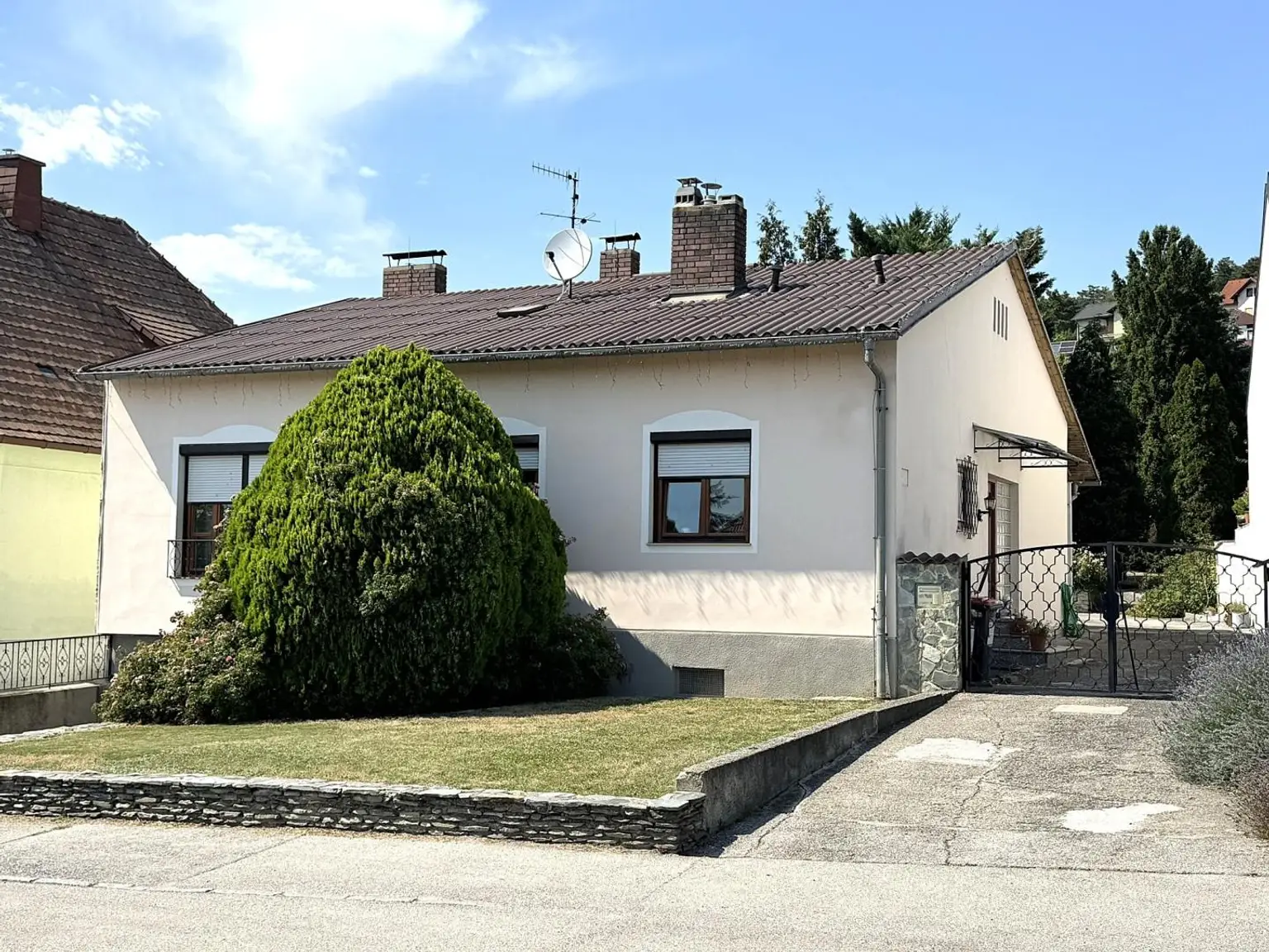 Entzückender Bungalow mit Riesengarten