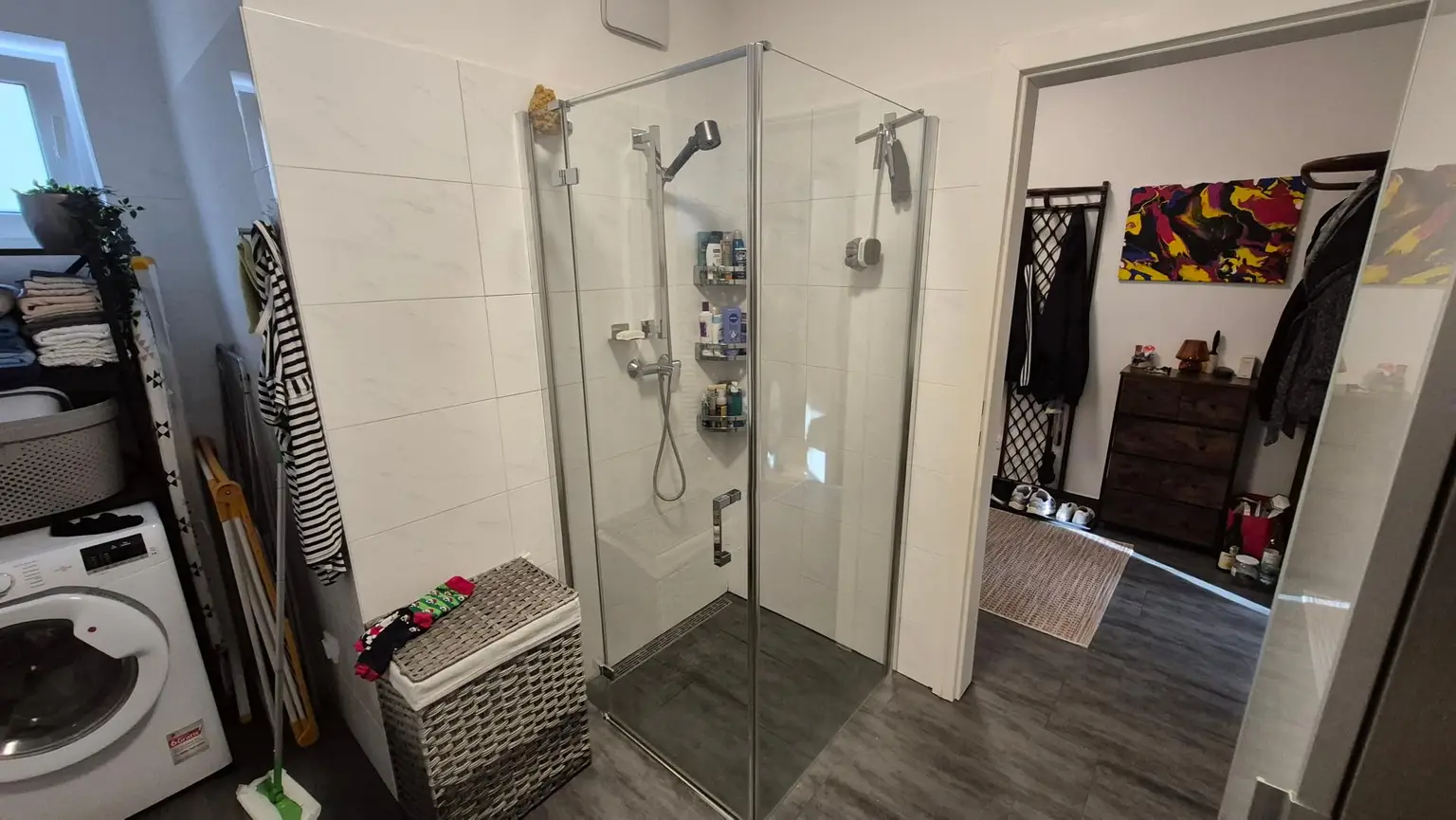 HELLE, FAMILIENTAUGLICHE WOHNUNG AM RIEDERBERG