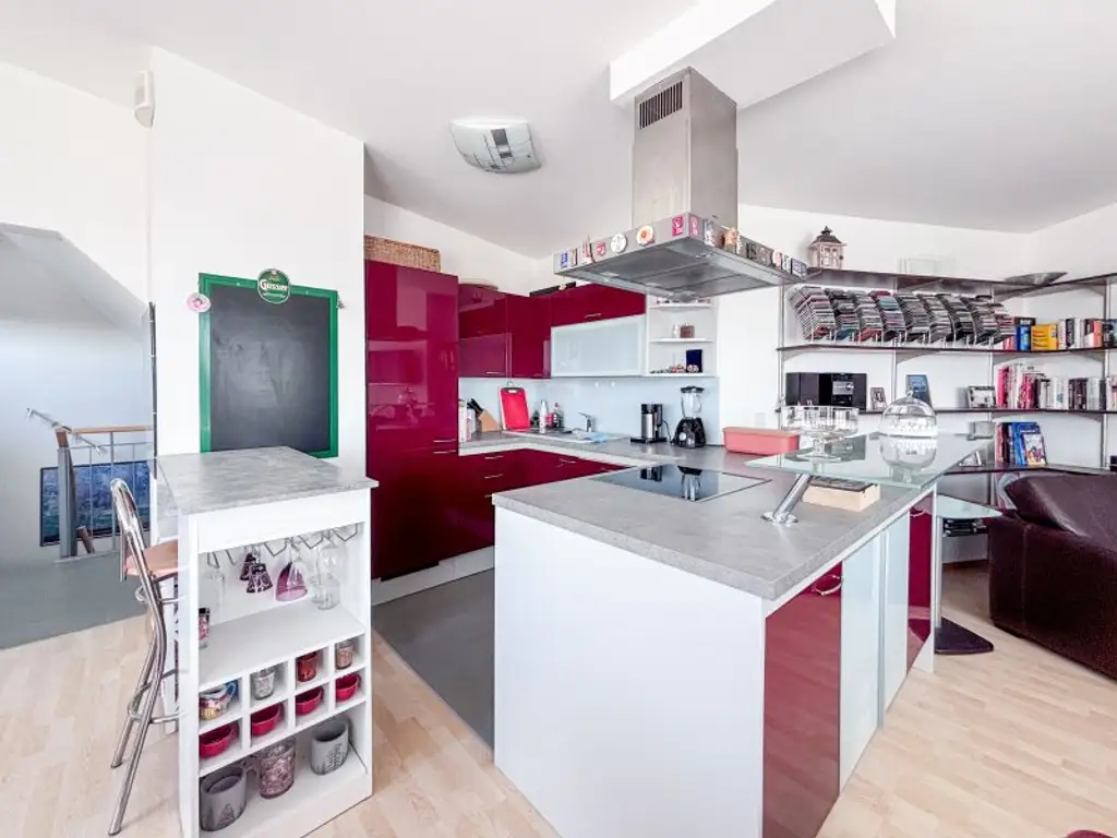 Sonnige DG-Maisonette-Wohnung in Stockerau – viel Platz für die ganze Familie!