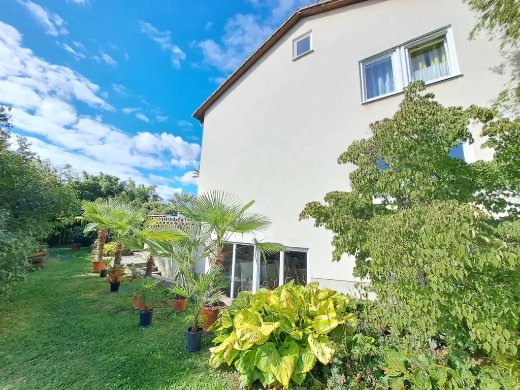 Sanierungsbedürftiges Einfamilienhaus in ruhiger Lage
