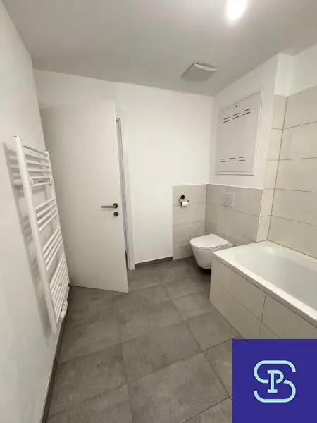Provisionsfrei: Klimatisierte 35m² DG-Wohnung + 9m² Terrasse mit Einbauküche - 1100 Wien