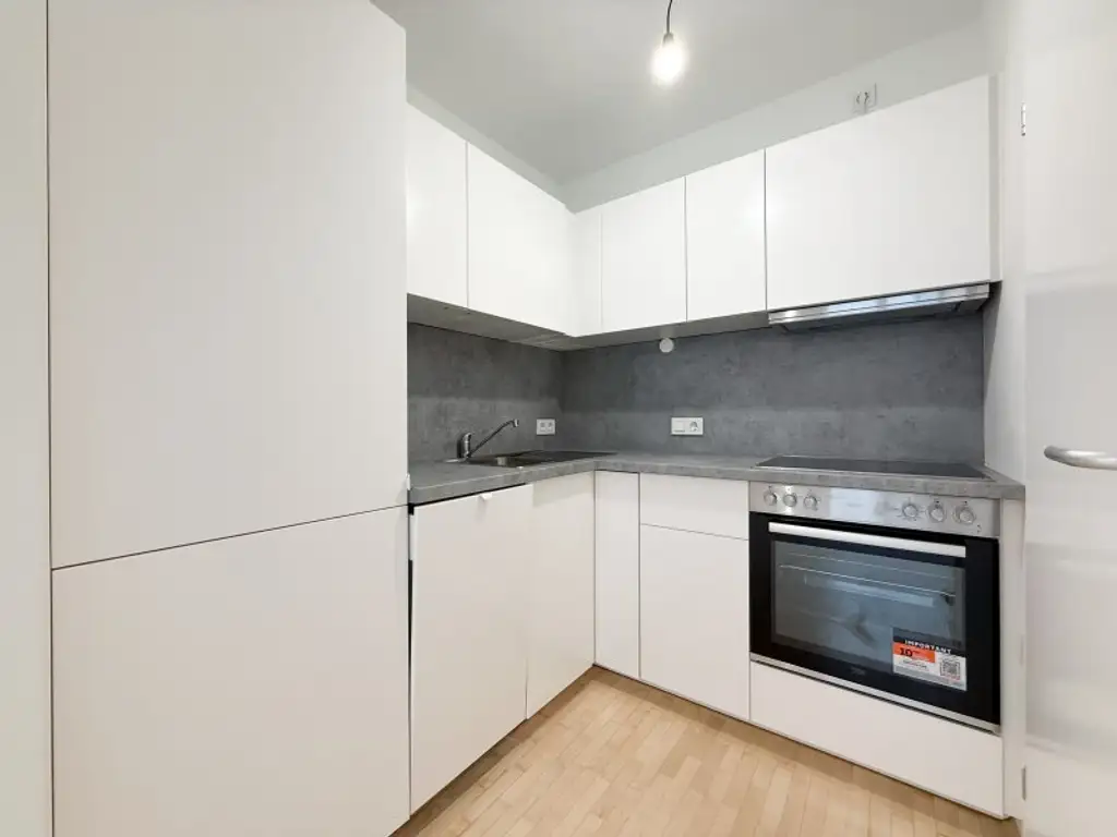 1-Zimmerwohnung in 1040 Wien mit Lift zu vermieten || 5.OG