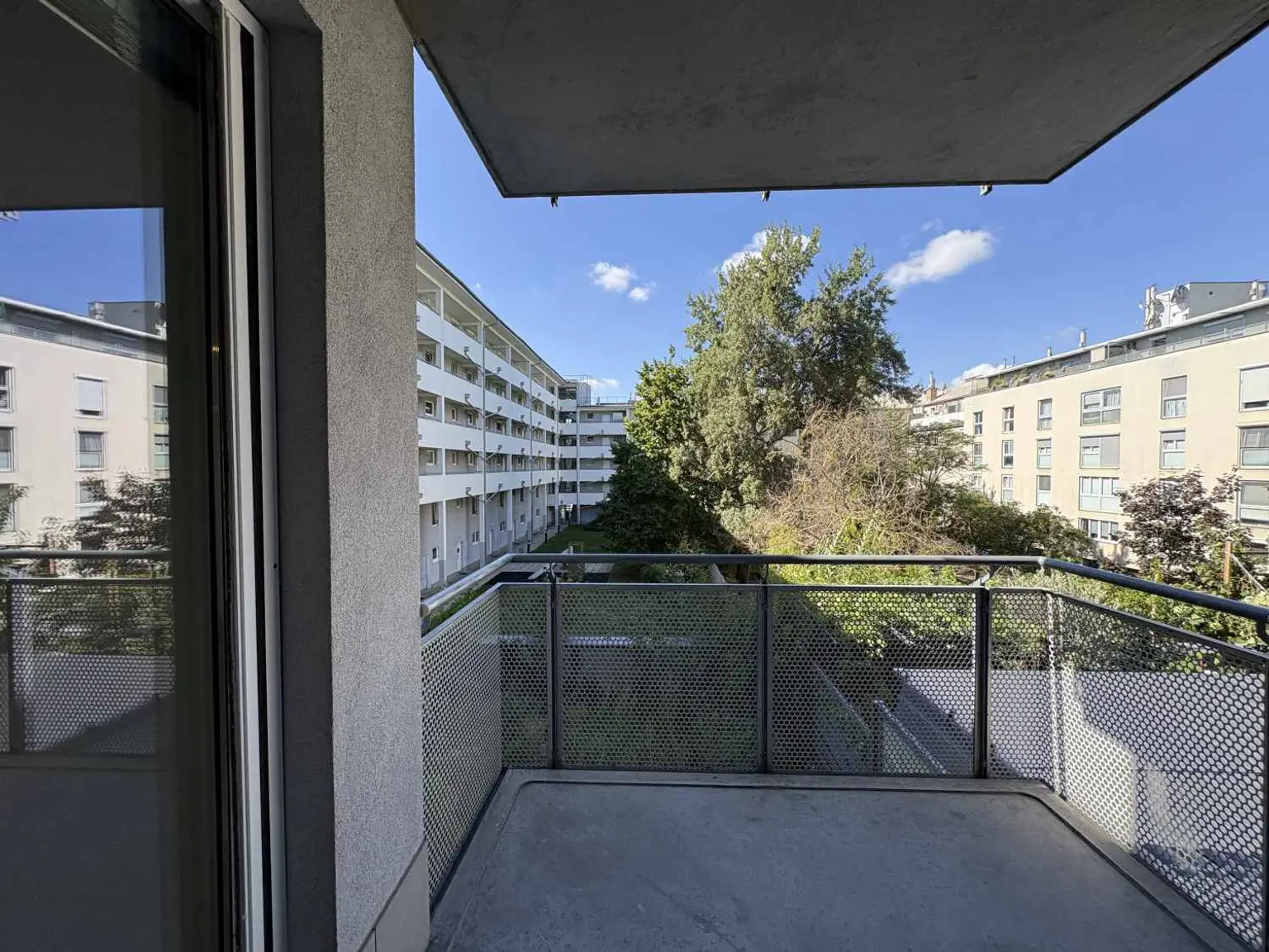 Geförderte Maisonettewohnung -
4 Zimmer mit Garten, Balkon und Loggia