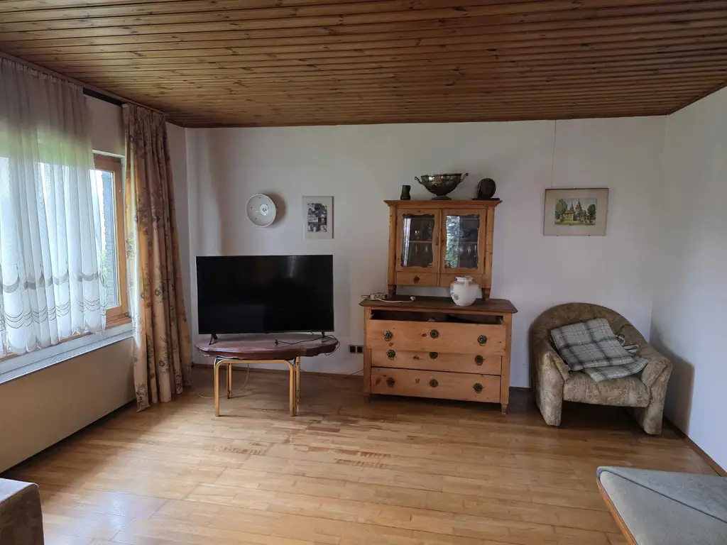 Charmantes Einfamilienhaus mit 4 Zimmern, Terrasse und Garage in Klagenfurt am Wörthersee!