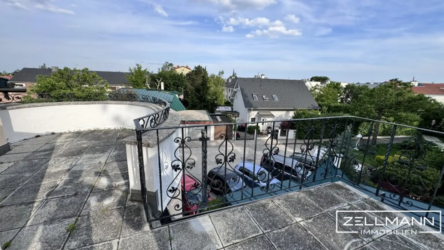 Einfamilienhaus mit Terrasse, Gartenidylle & herrlichem Dachblick | ZELLMANN IMMOBILIEN