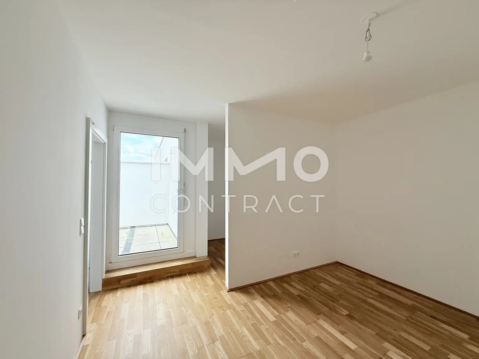 EDI N° 7 - Provisionsfreie 3 Zimmerwohnung mit großzügiger Freifläche