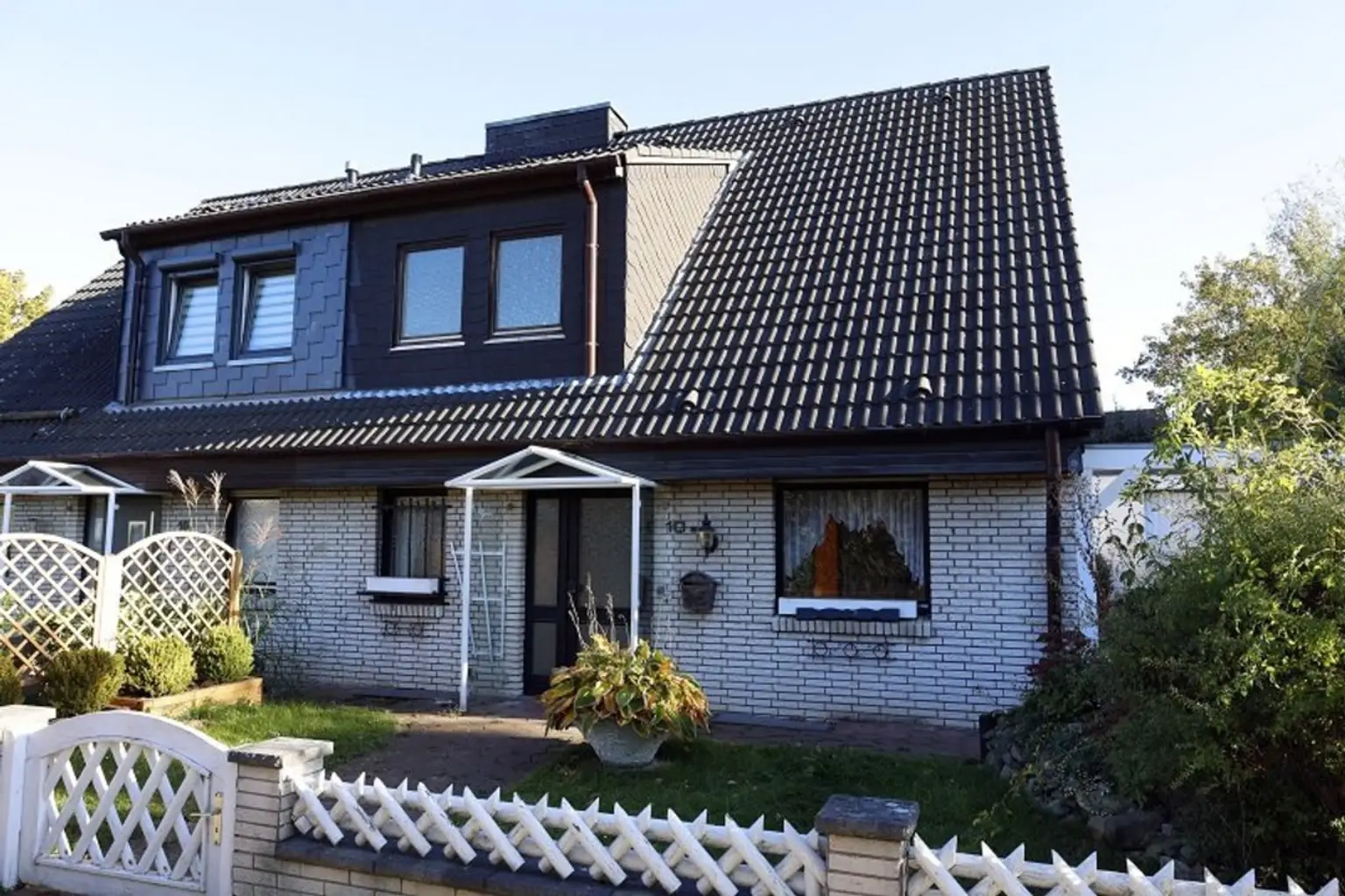 VERKAUFT: Doppelhaushälfte mit Garage in begehrter Wohnlage von Vienenburg sucht neue Eigentümer!