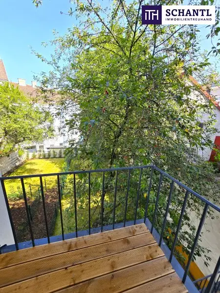 Grünblick, Gartenglück und Balkonbonus! TOP saniert + Herrlicher Eigengarten + Hofseitiger Balkon + Viel Grün + Viel Lebensqualität + Absolute Ruhelage + Ideale Raumaufteilung! Besser geht´s nicht! Nicht lange zögern...