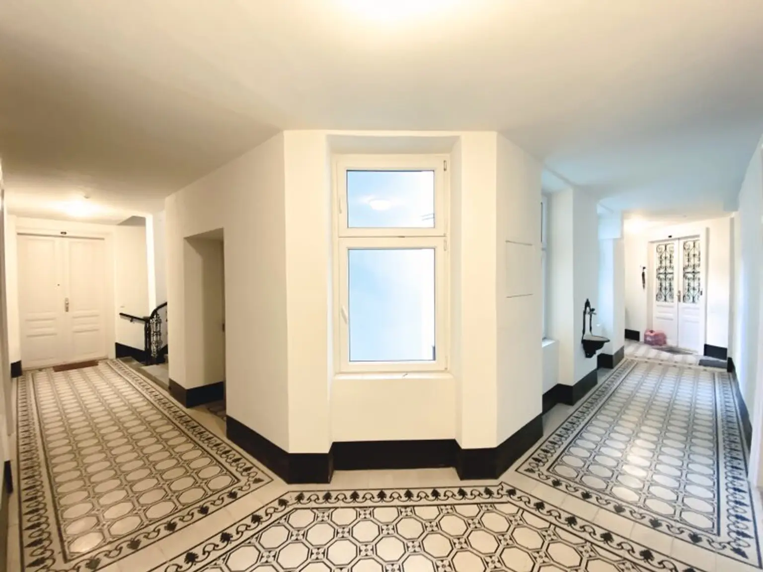 Top-Gelegenheit: Sanierte Altbauwohnung mit modernem Flair – ca. 41 m² in 1150 Wien