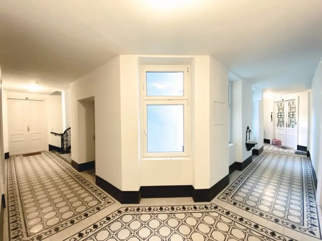 Top-Gelegenheit: Sanierte Altbauwohnung mit modernem Flair – ca. 41 m² in 1150 Wien