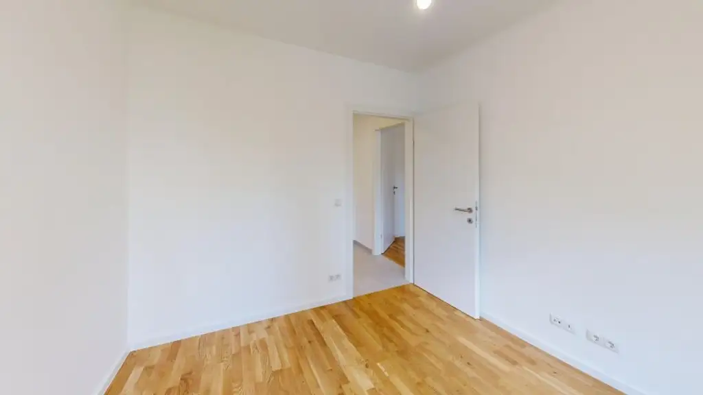 Traumhafte 4-Zimmer-Wohnung mit Loggia in begehrter Lage, nahe Krottenbachstraße  im 19. Bezirk