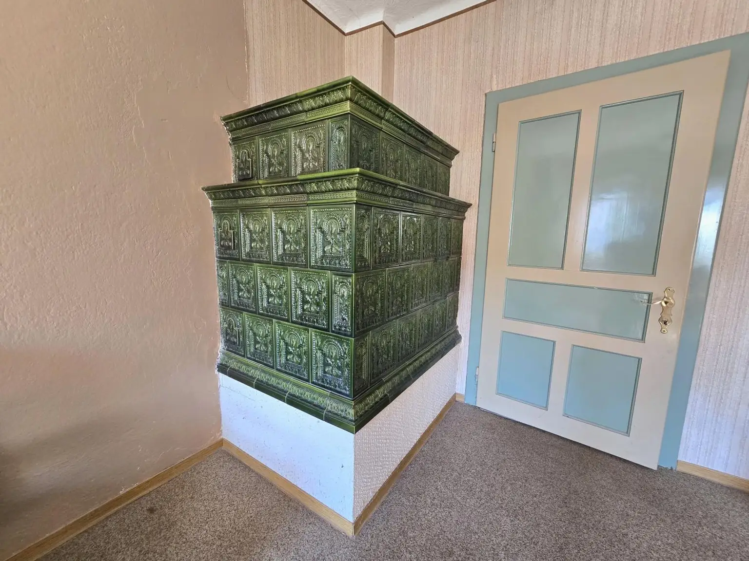 Zimmer 1 Kachelofen