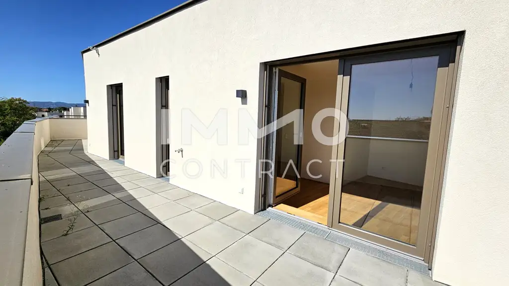 Stylische, großzügige 2-Zimmer-Dachgeschoss-Wohnung mit 23 m2 Südterrasse - Provisionsfrei!