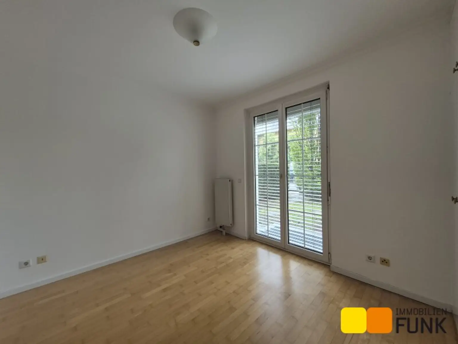 5-Zimmer Gartenwohnung mit 2-Zimmer-Einliegerwohnung