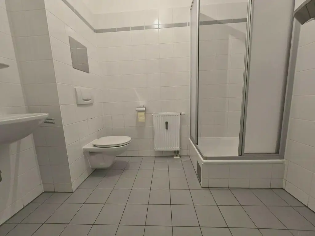 Entzückende Gartenwohnung mit Garagenplatz!