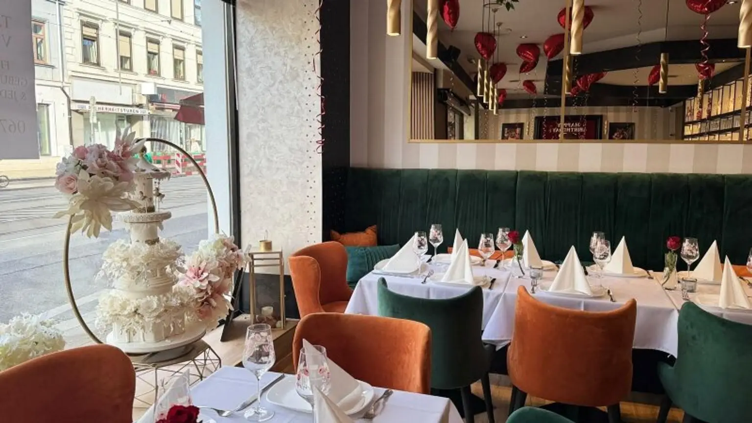 Cafe Restaurant-Konditorei-Eissalon-Catering