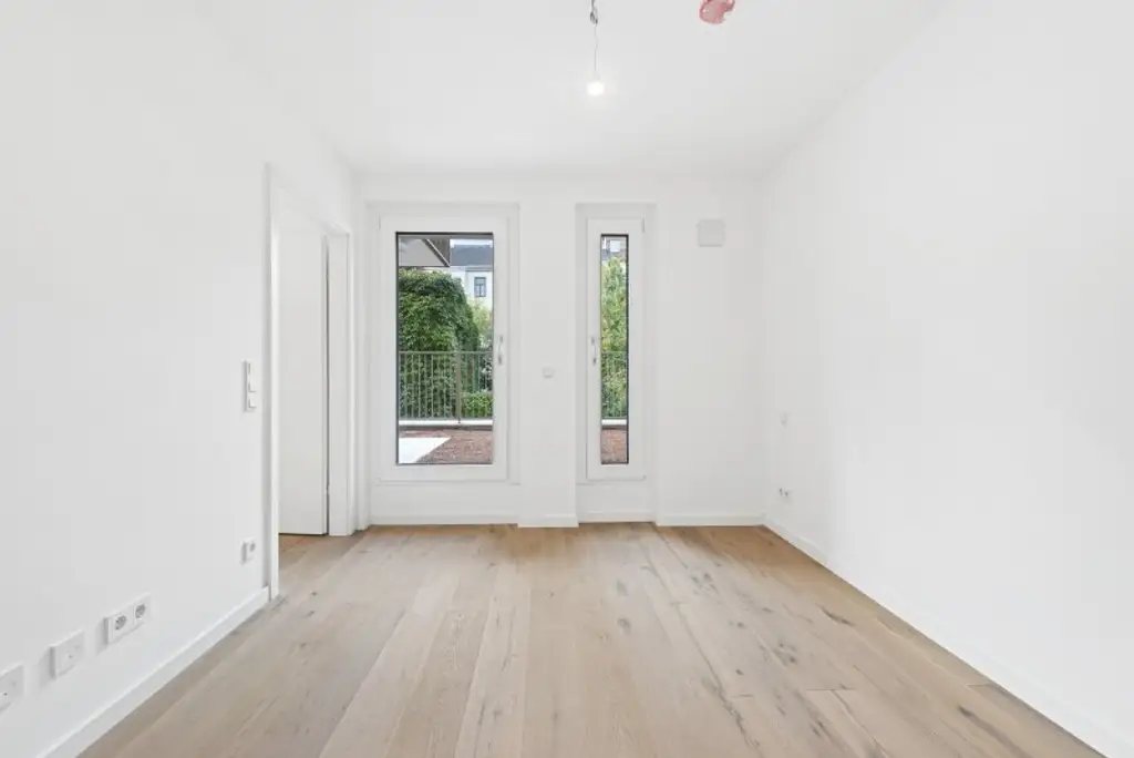 KOMPAKT, EFFIZIENT, URBAN MIT GROßEM BALKON - MODERNER WOHNKOMFORT IN HERNALS