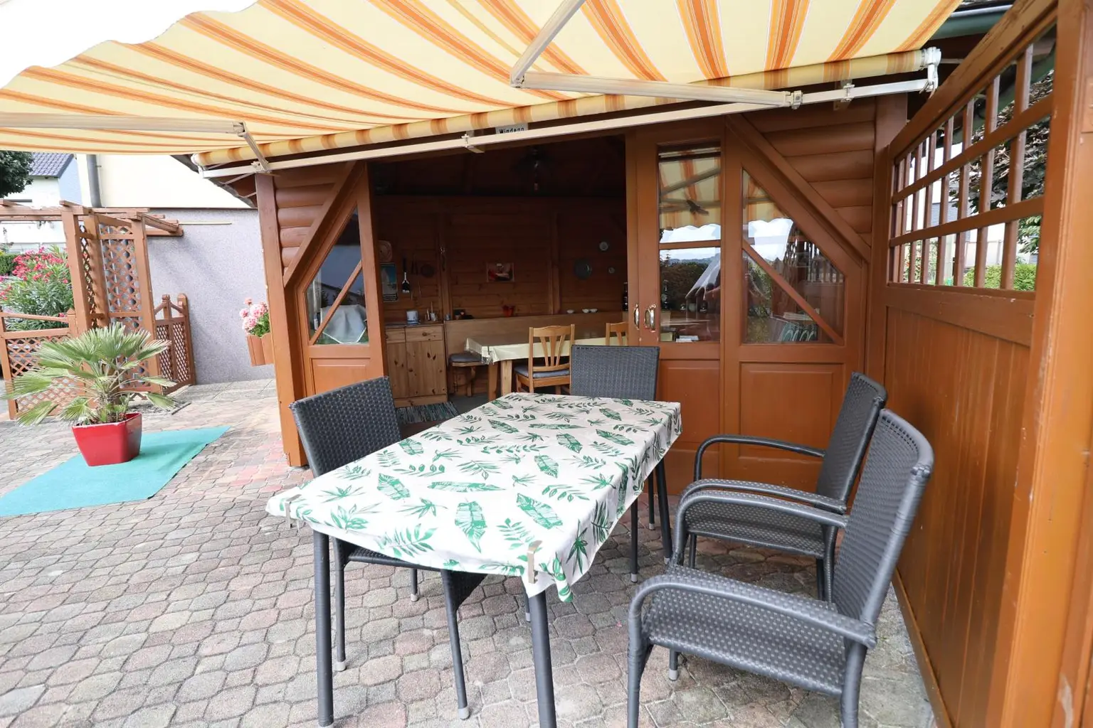 Gepflegtes Haus in ländlicher Lage