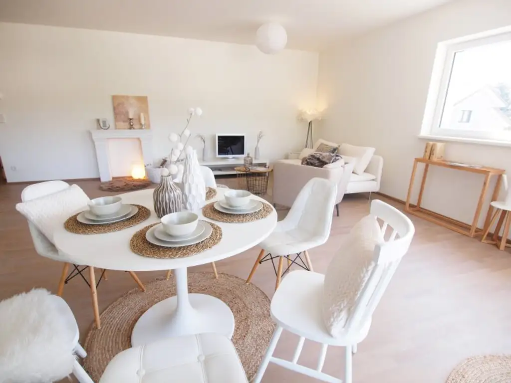 HELLE 3-ZIMMERWOHNUNG NAHE ISTA. CHARMANTE FAMILIENWOHNUNG MIT TERRASSE UND AUTOSTELLPLATZ IN MARIA GUGGING.