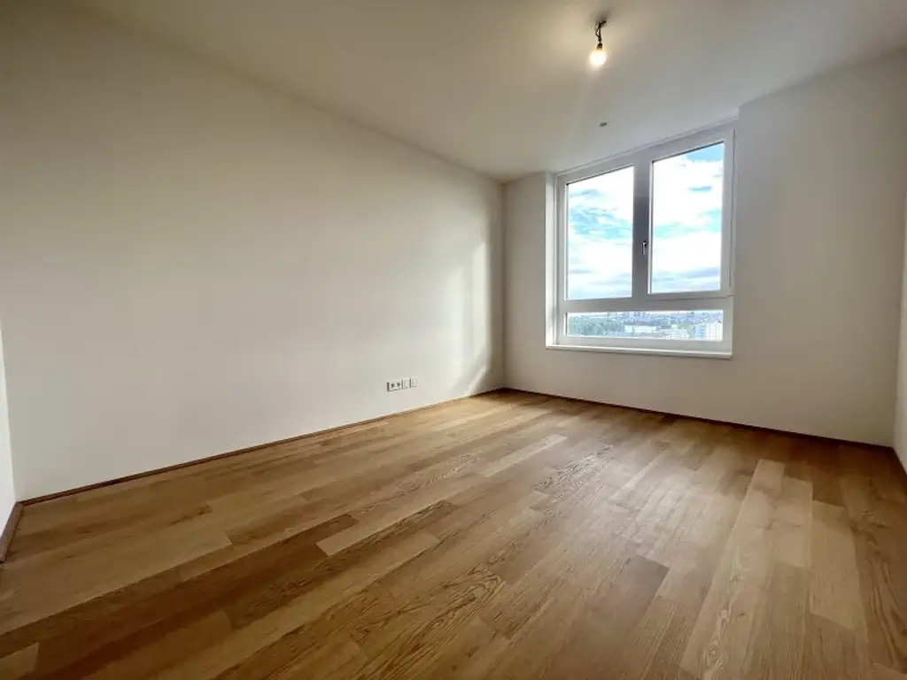 U-Bahn U1 Kagran - Sauna - Loggia - Fitnessraum - Deckenkühlung - Pool am Dach