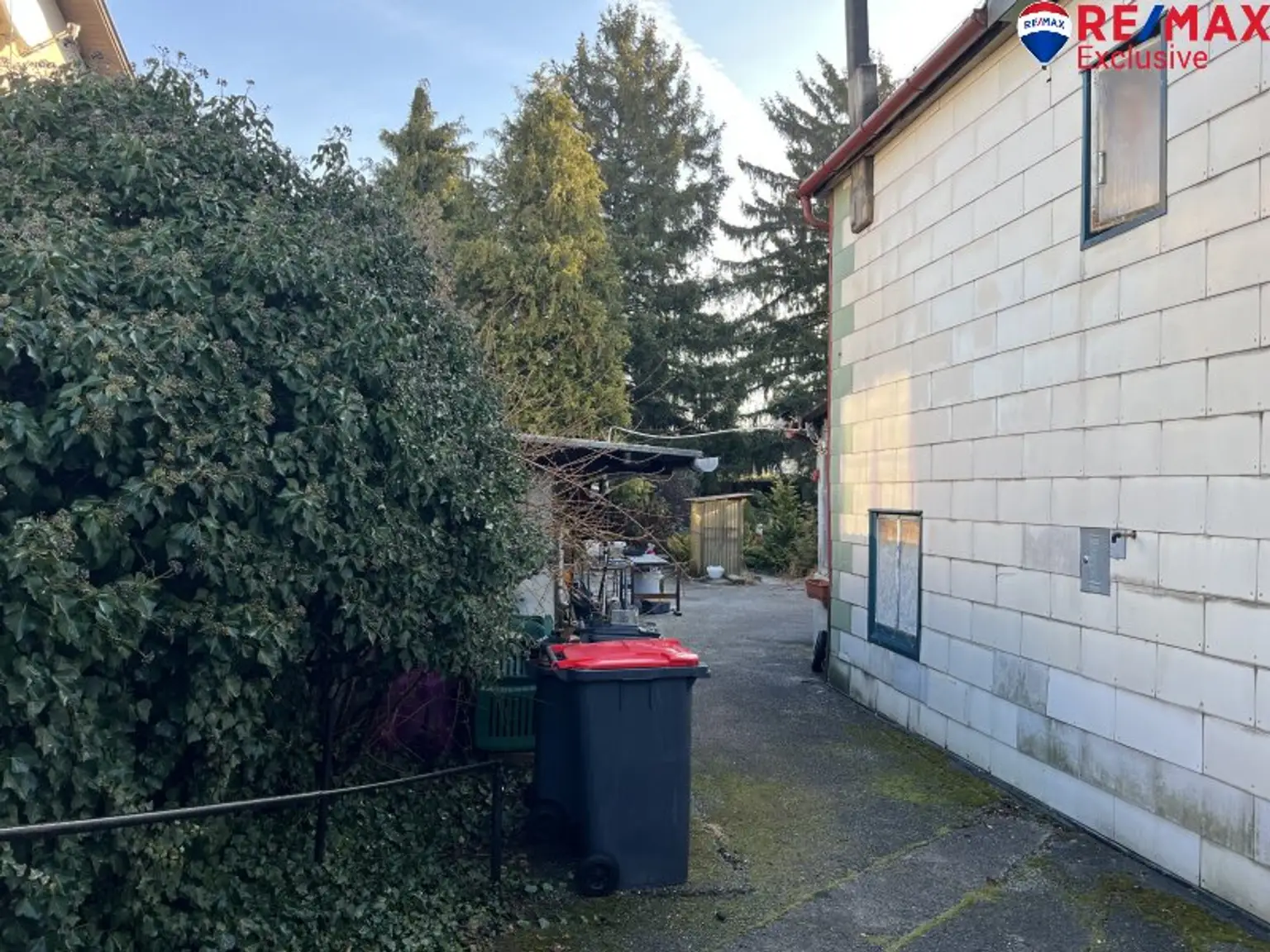 Traumhaftes Baugrundstück mit Altbestand in Wiener Neustadt!