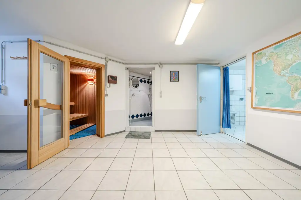 EIN HAUS MIT CHARAKTER! Einzigartiges Einfamilienhaus mit traumhaftem Garten, Garage und mehr!