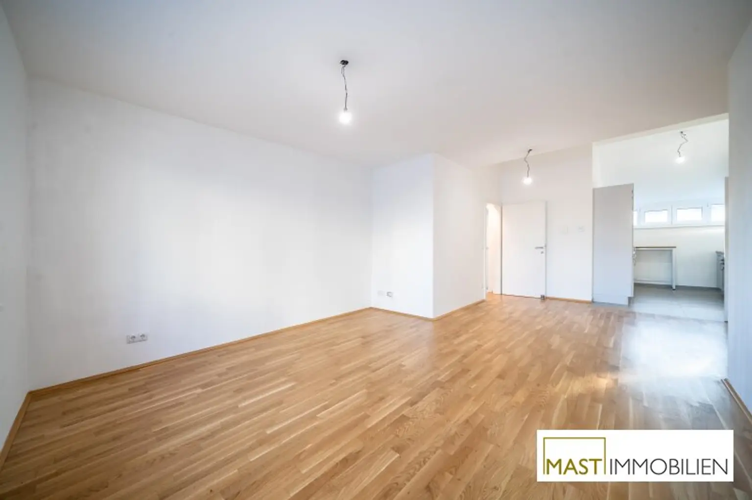 Lichterfüllter 3-Zimmer-Traum mit Balkon, teils hohen Decken & charmanten Schrägen in Breitenlee