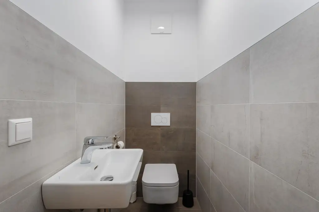 Seltene Gelegenheit - Eigentumswohnung mit Seeblick in Annenheim