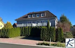 Haus und Stellplätze