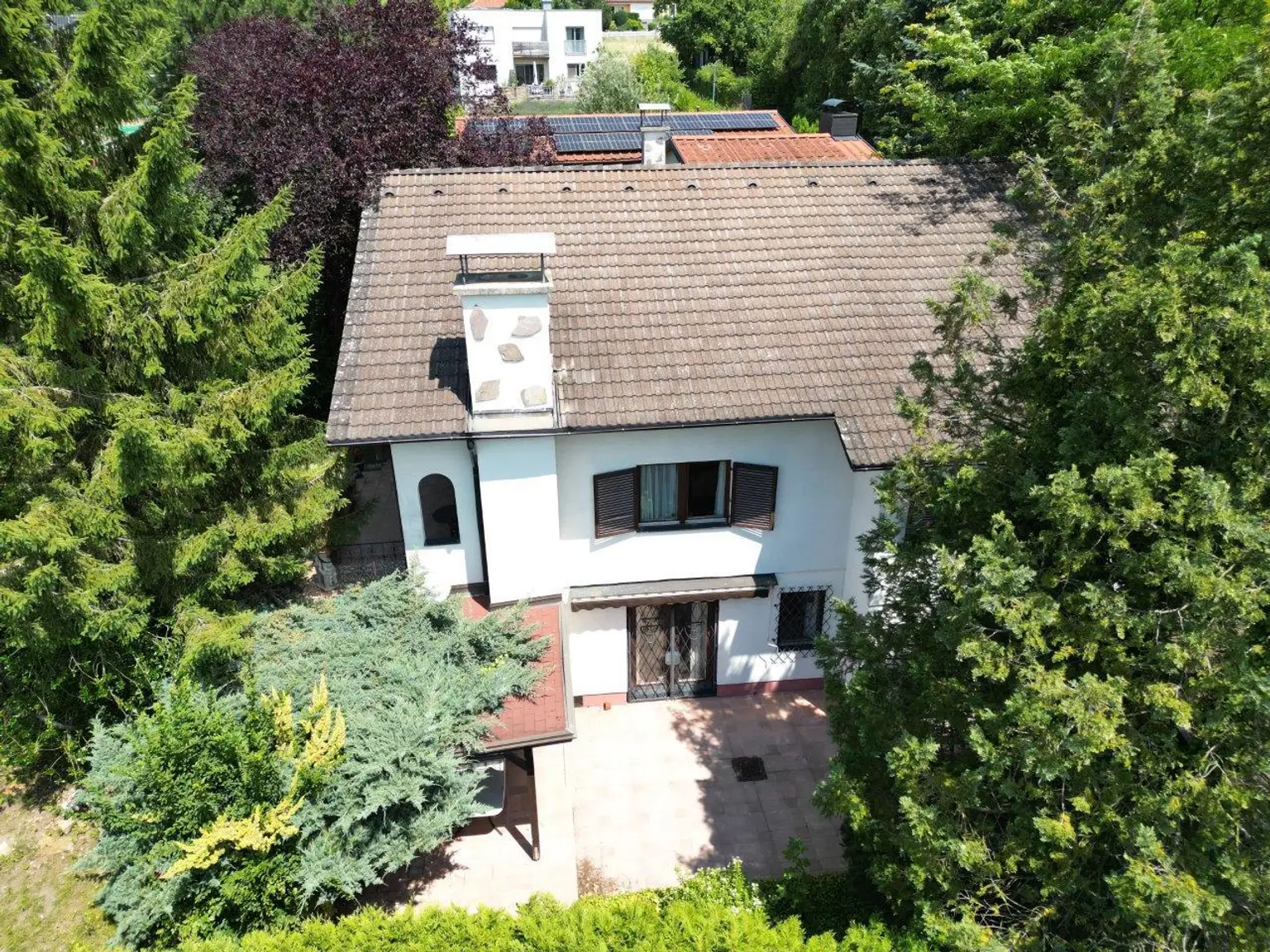 ROMANTISCHES EINFAMILIENHAUS IN BESTER LAGE