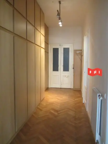Prachtvolle Stilaltbauhauptmiete unweit des 1. Bezirks