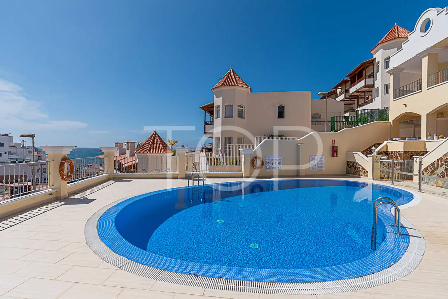 Apartament-La-Caleta-Swimmingpool -Tenerife-5