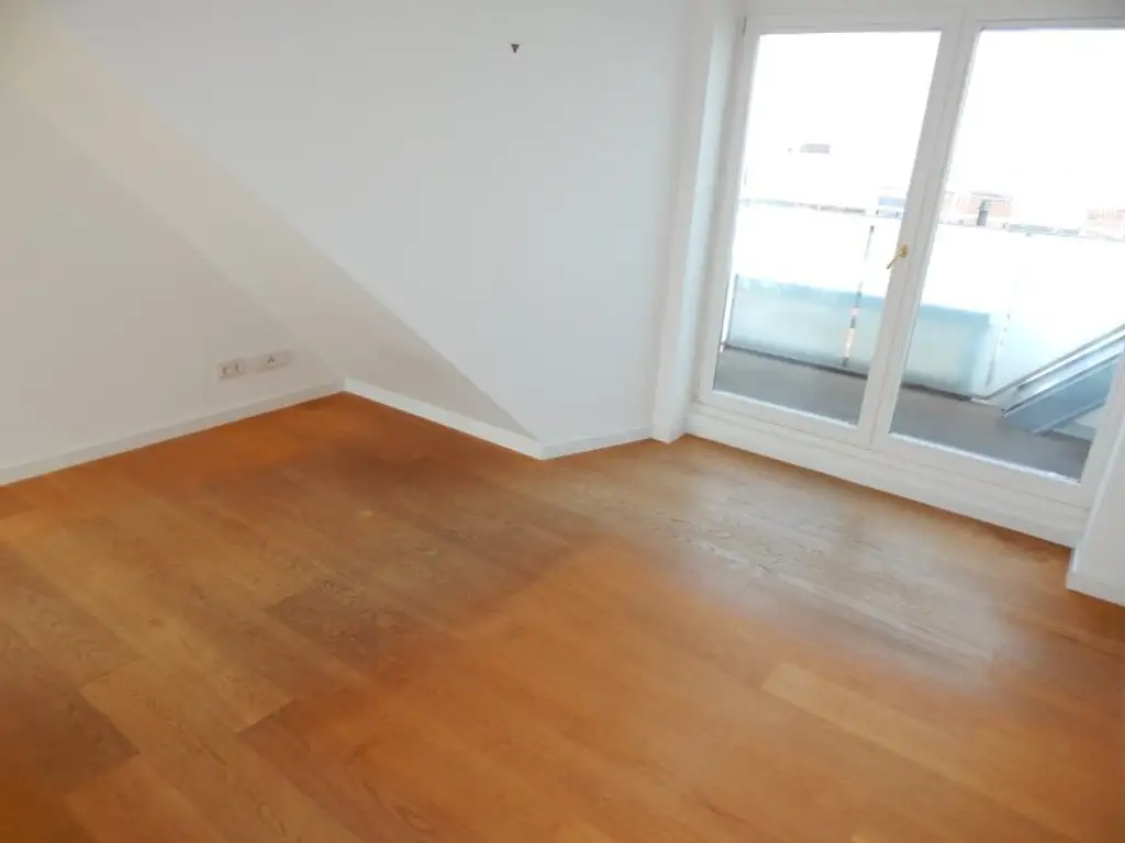 Wohntraum helle und ruhige Dachterrassenwohnung mit Fernsicht