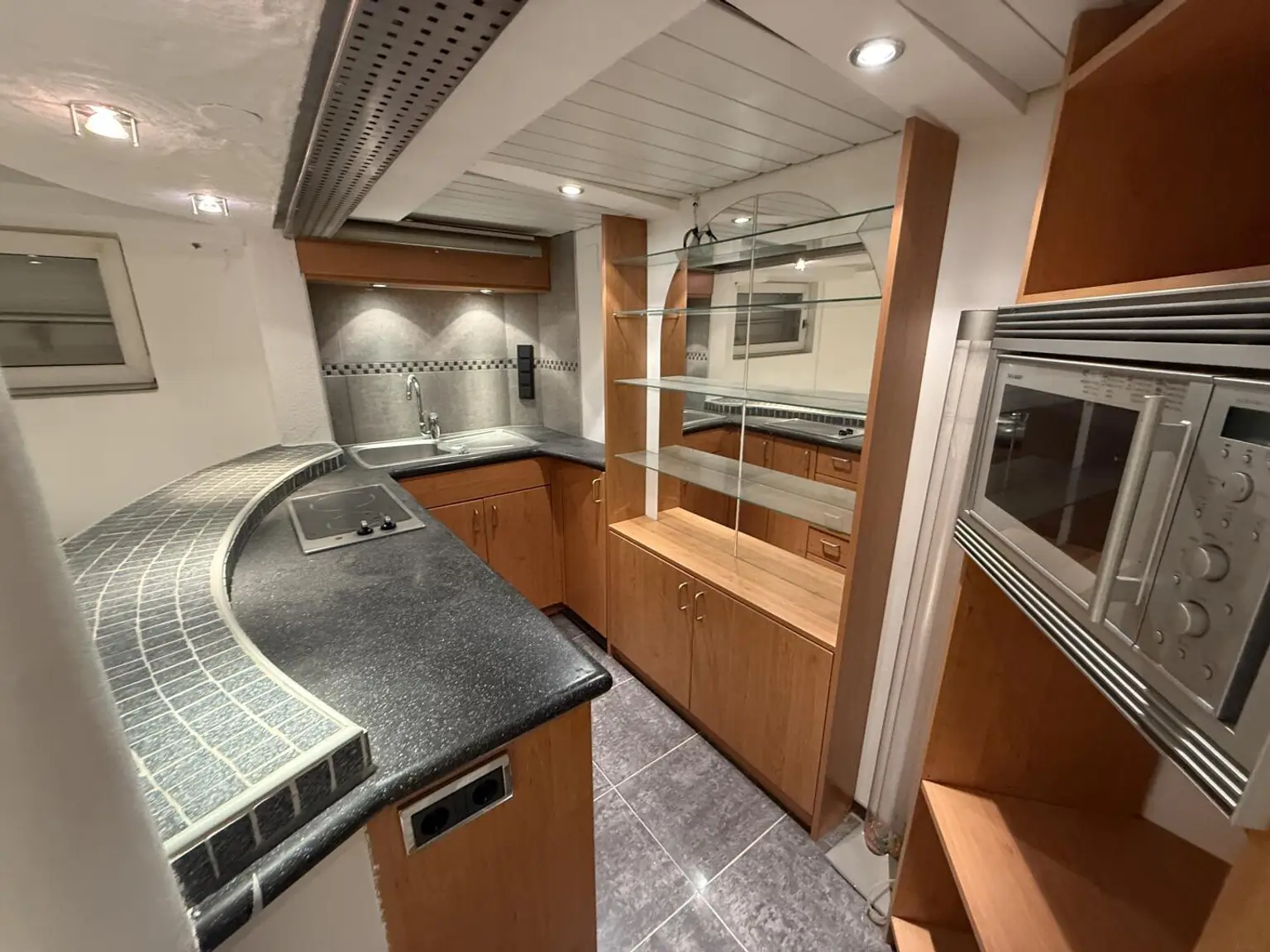 20251121_133611050_iOS