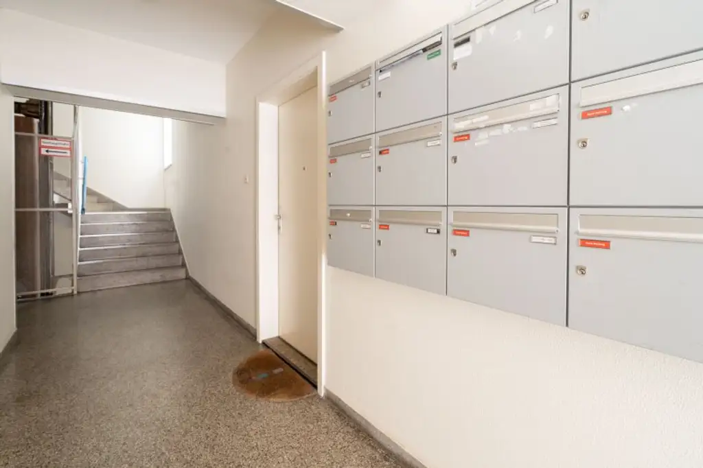 Stilvolle 4-Zimmer Wohnung mit Balkon im Herzen von Linz zu kaufen - Nähe Kapuzinerkirche