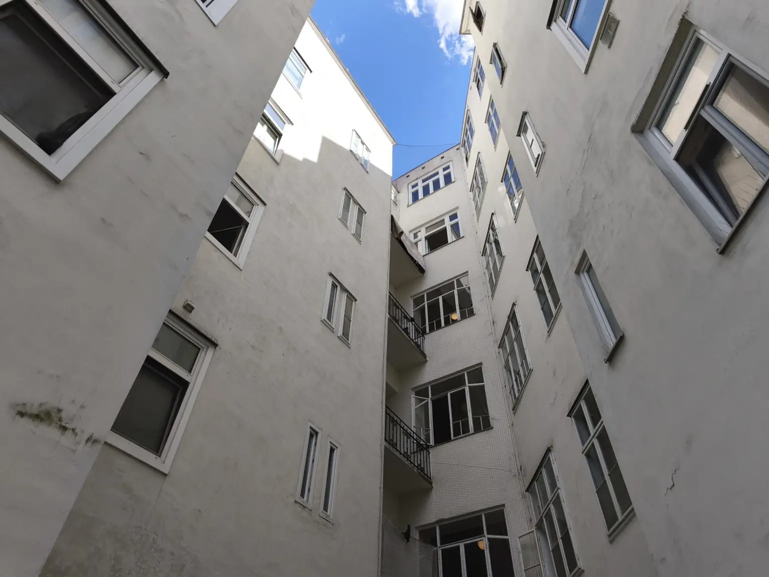Hausansicht Hof