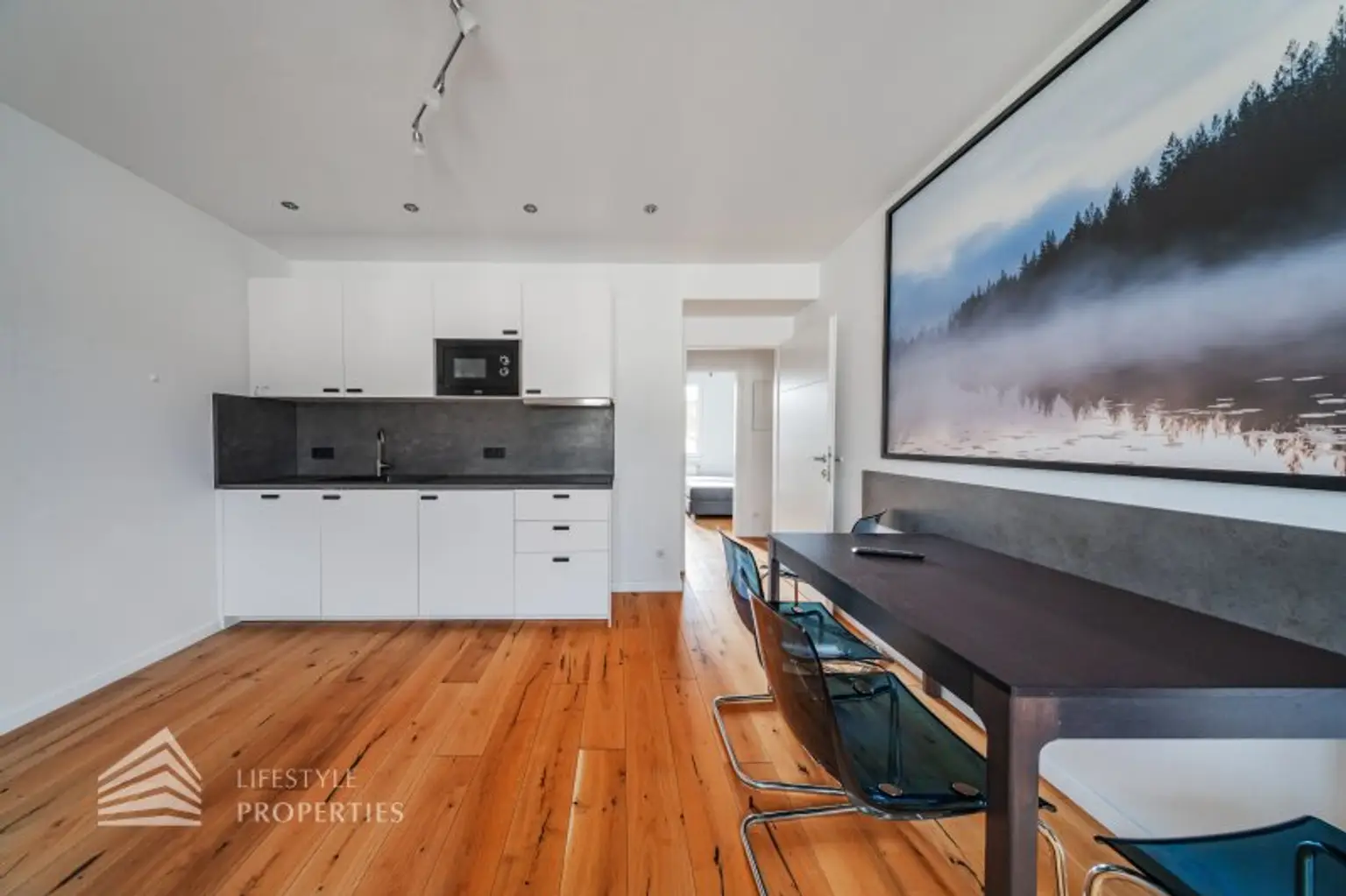 Schöne 2-Zimmer Wohnung, Nähe Meiselmarkt