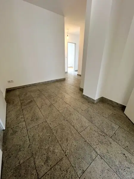 Dachterrassentraum: 3 Zimmer Dachgeschoss-Wohnung: 92m² mit Terrasse  zu kaufen!!