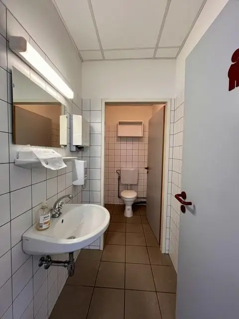 Toilette Herren