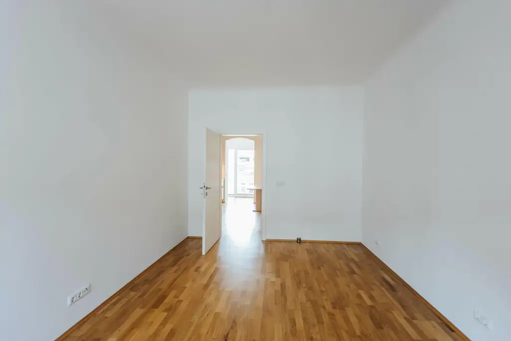 Graz Eggenberg: Neubauwohnung mit großem Balkon, Garten und kostenfreier Parkzone