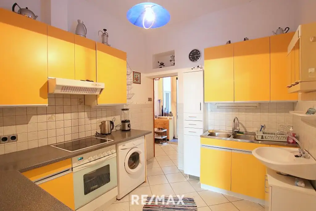 Nette Altbau 3-Zimmer Wohnung mit Balkon und Eigengarten in zentraler Lage in Penzing, sehr gute Infrastruktur!