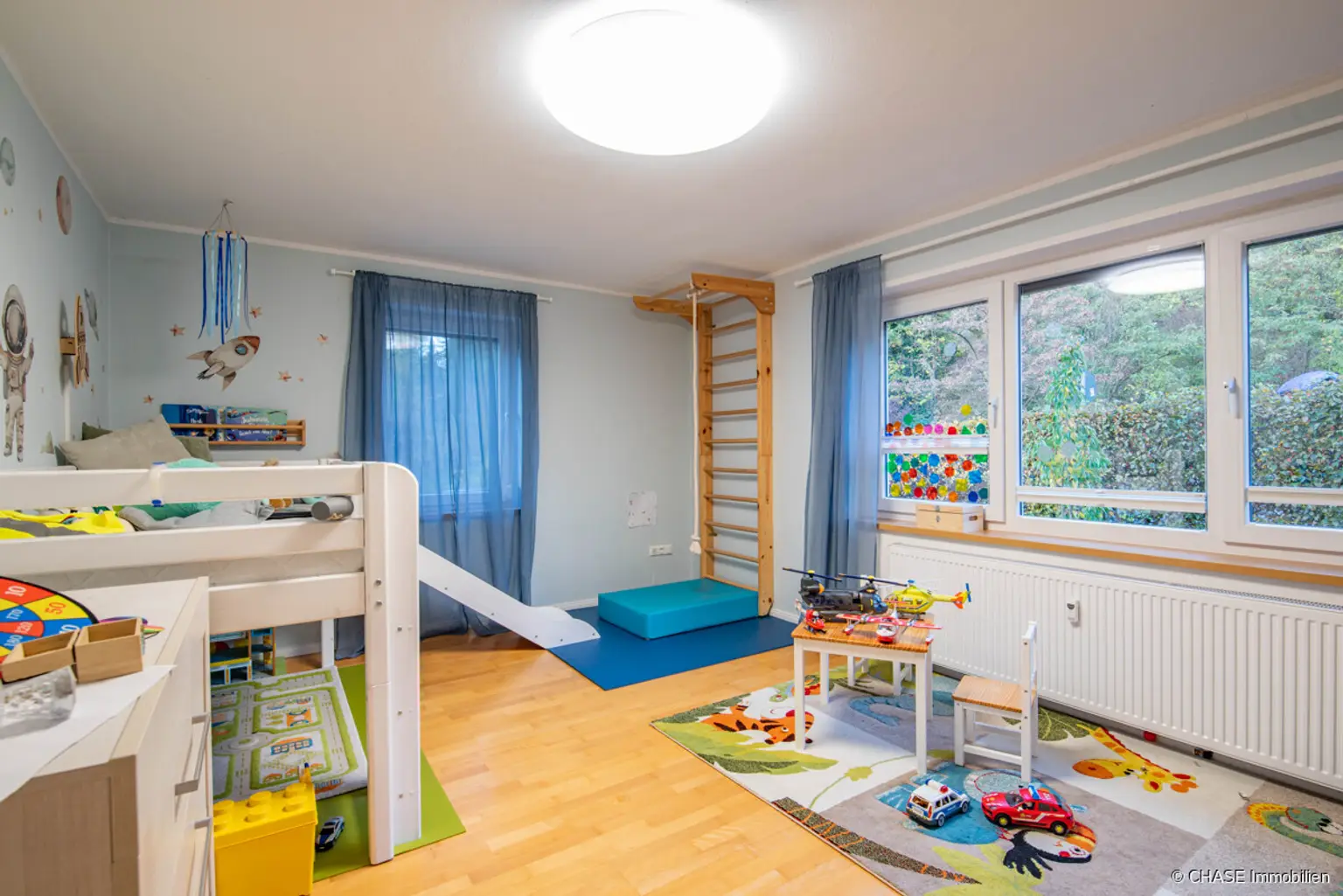 Kinderzimmer Ansicht 1
