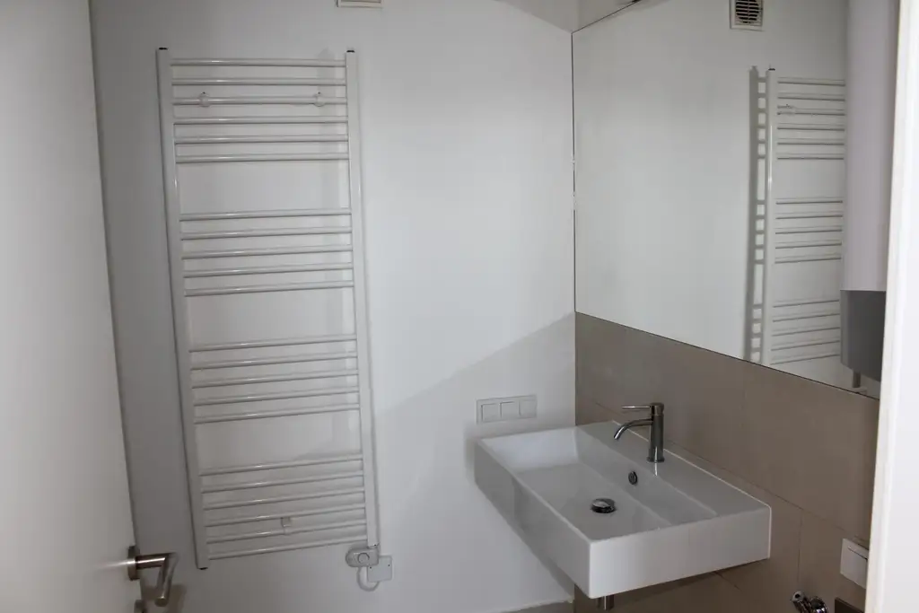 "33 m² Dachterrasse mit Wohnung"