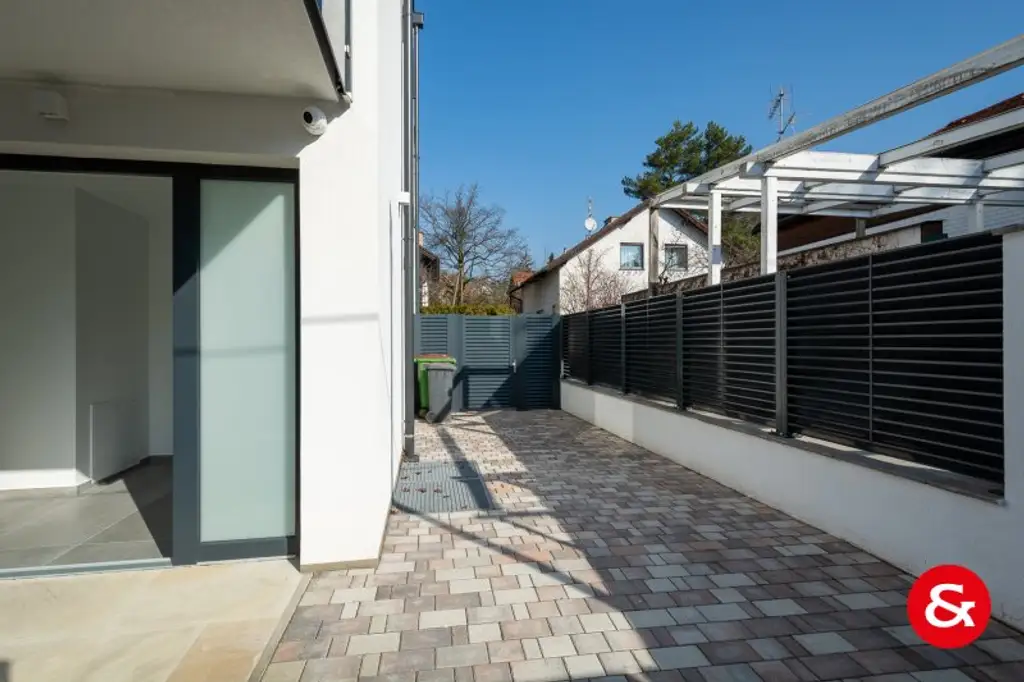 Modernes, klar gestaltetes Einfamilienhaus mit viel Platz und Technik!